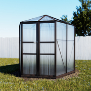 Aluminium Haven: 240x211x232 cm Greenhouse with Polycarbonate