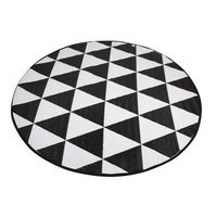 Round Outdoor Reversible Mat Weatherproof Triangle Design 200cm Diameter