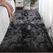 Luxury Noir: Plush Fluffy Bedroom Rug for Chic Living Spaces