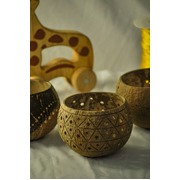 Coco Candle holder- Golden Pineapple 
