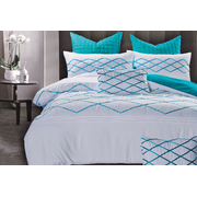 King Size White and Turquoise Blue Quilt Cover Set (3PCS)