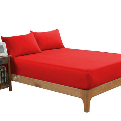 Ultra Soft Fitted Bed Sheet with two Pillow Cases Double Size Red