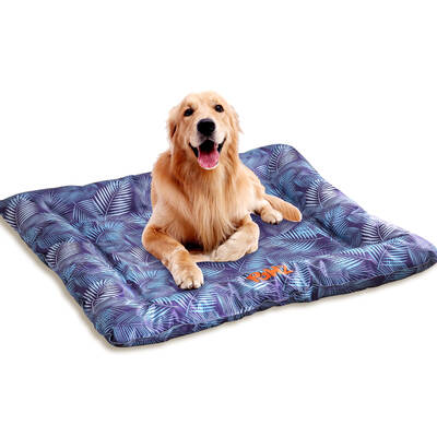 Anti-bug Dog Cooling Bed-76x65 cm-Pine Pattern Extra Large