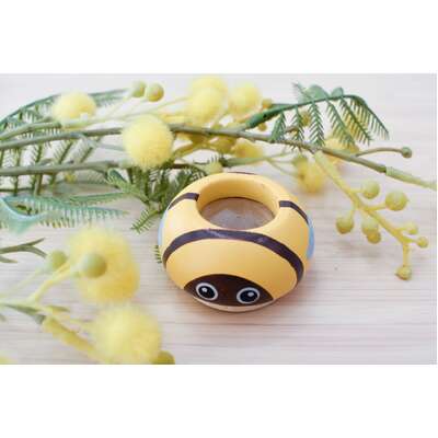 Wooden bee prism