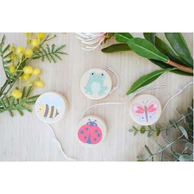 Wooden spring insect yo yo set of 4