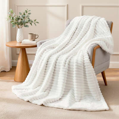 Soft Lightweight Fleece Throw Blanket 203x230cm Cozy Sofa Couch Bed Cover