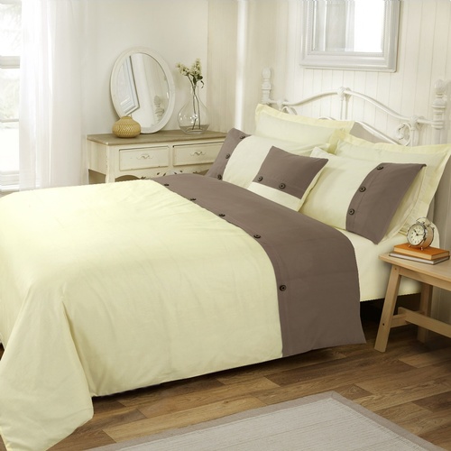 Amal Queen Quilt Cover Set by Anfora	