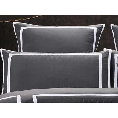 Queen Size Charcoal and White Quilt Cover Set (3PCS)