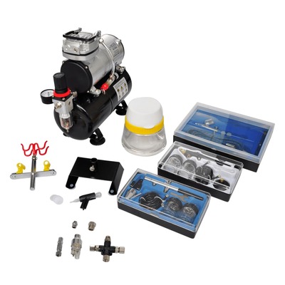 Airbrush compressor set with 3 pistols 