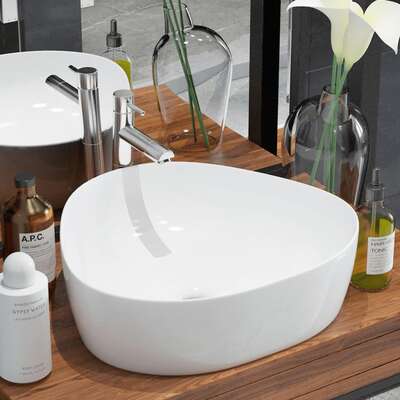 Basin Triangle Ceramic White 