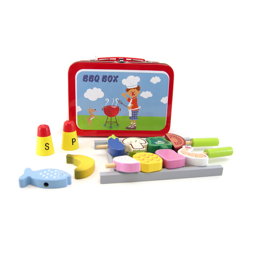 WOODEN BBQ SET IN CARRY CASE